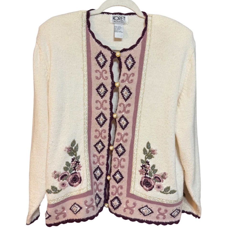 Vintage Cottage Granny Ivory Floralā Embroidered Cardigan Pearl Button Sz M
